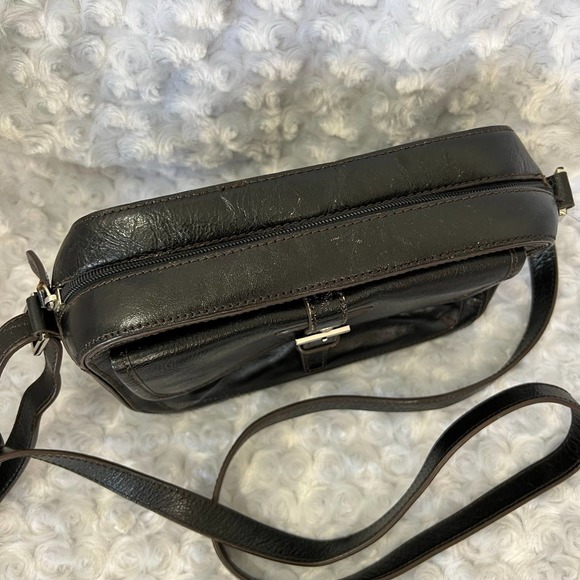 ETIENNE AIGNER LEATHER CROSSBODY DARK BROWN - Picture 3 of 7